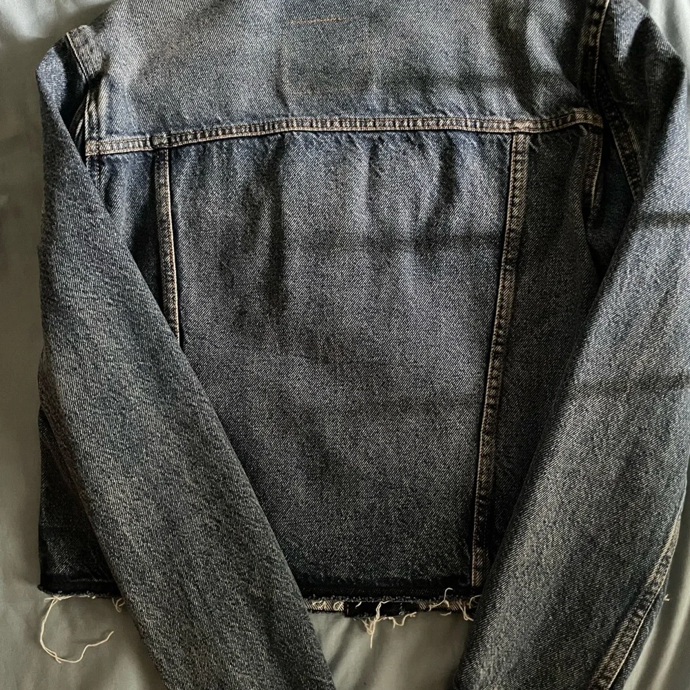 Levi’s jacket - Picture 3 of 3